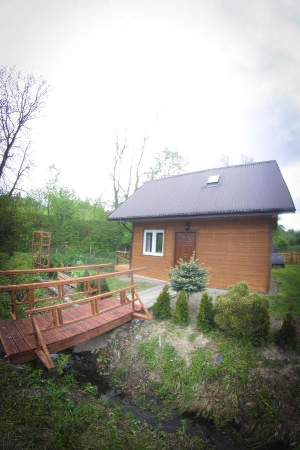 Domek Za Potokiem Uherce Mineralne Esterno foto